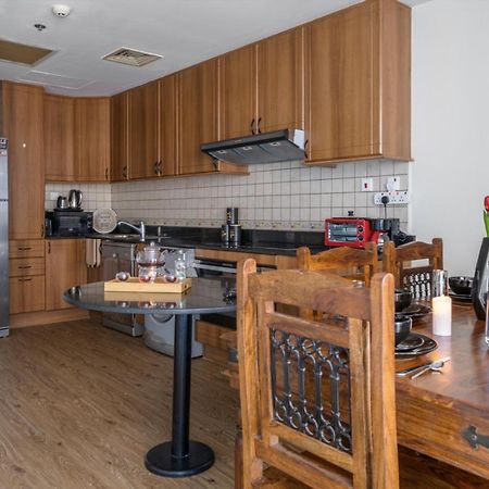 Alexandrina Pansiyon Dubai Dış mekan fotoğraf