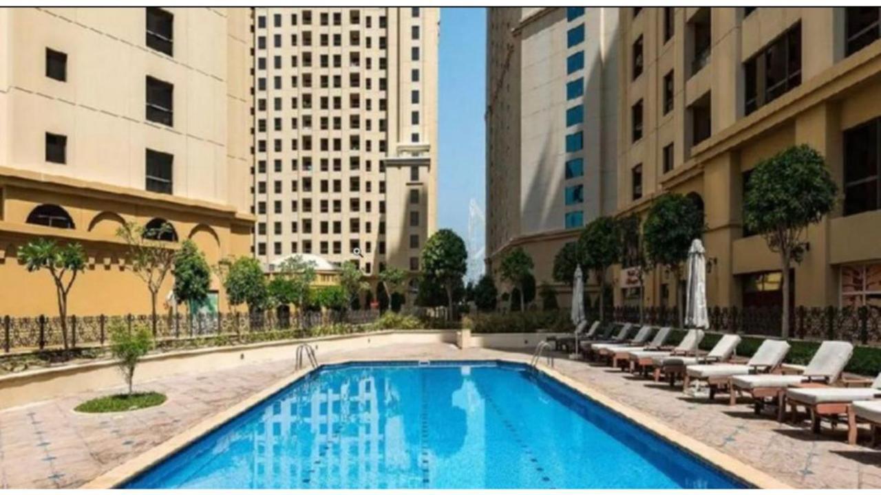 Alexandrina Pansiyon Dubai Dış mekan fotoğraf