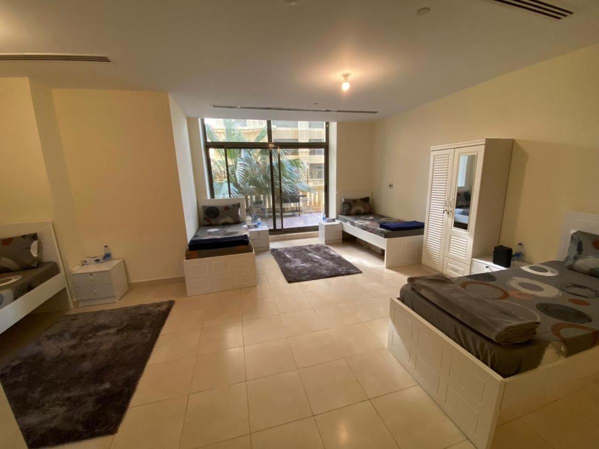 Alexandrina Pansiyon Dubai Dış mekan fotoğraf